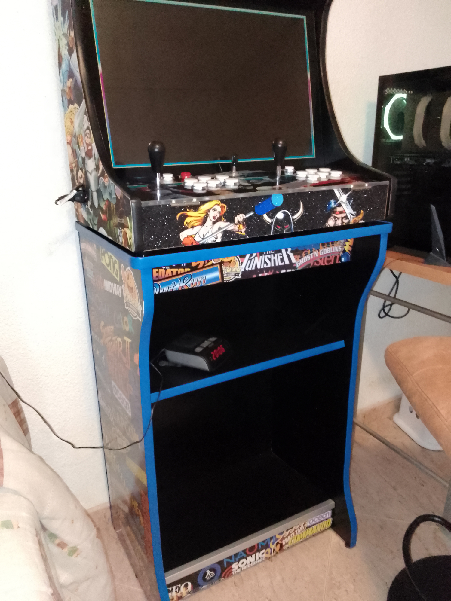 MUEBLES-PIE-PEDESTAL-ARCADE